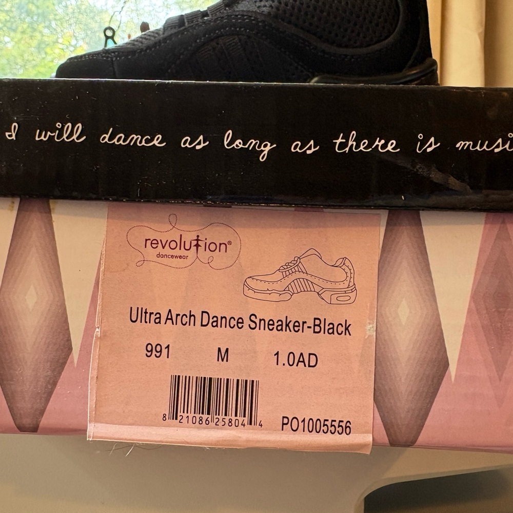 Revolution Ultra Arch kids dance ballet Black shoes Sneakers Sz 1